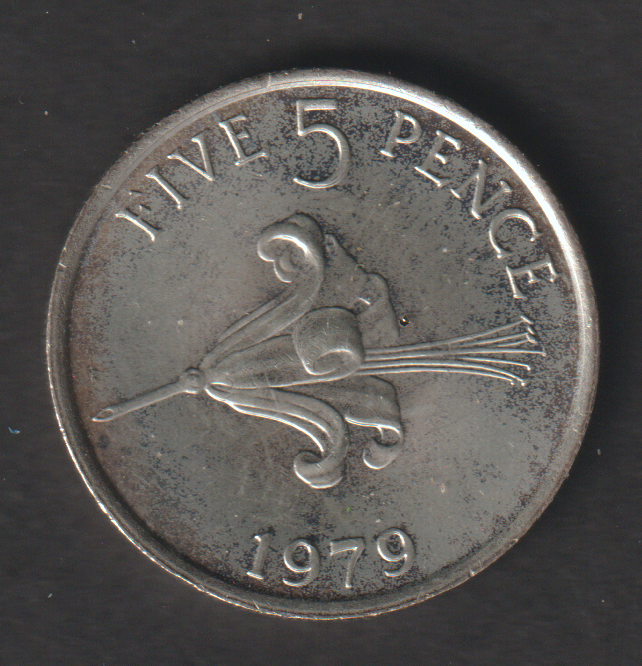 Guernsey 5 pence 1979 coin low mintage lightly circulated