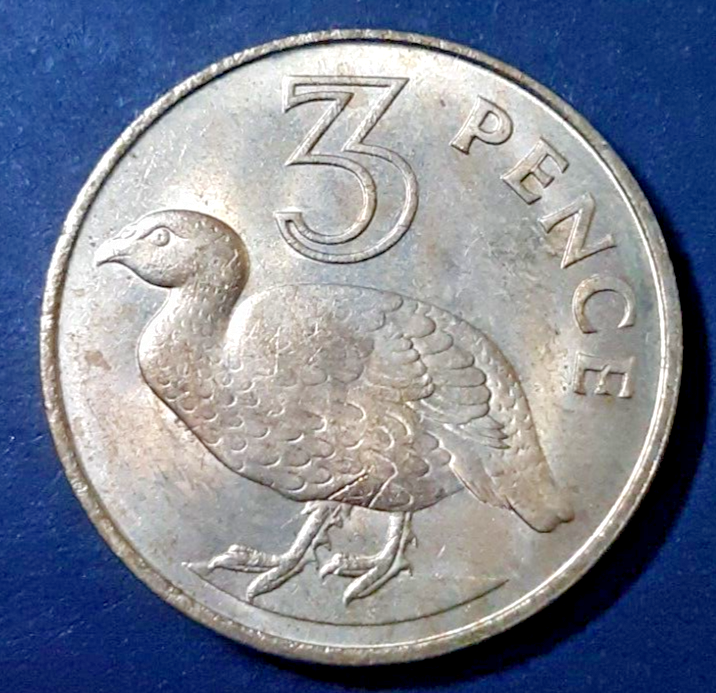 Gambia 3 pence 1966 almost uncirculated coin great condition
