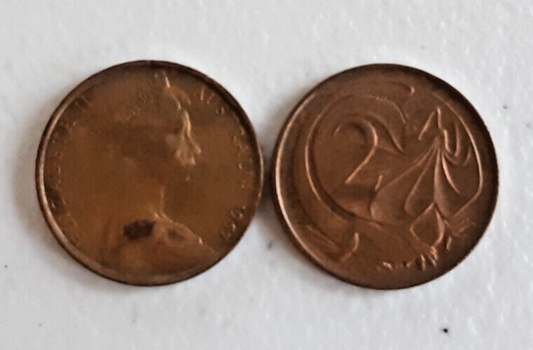 Australia 1967 2 cents 2c red brown (RB) coin circulated condition scarce