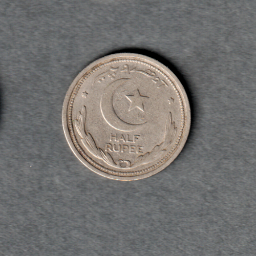 [196969941672] Pakistan 1948 half rupee coin nice circulated condition