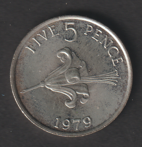 [197285118658] Guernsey 5 pence 1979 coin low mintage lightly circulated